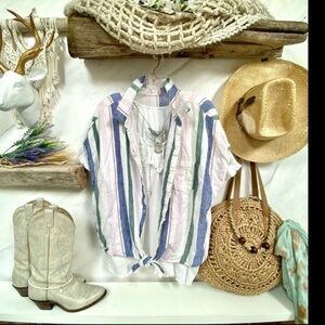 Comfy LINEN boho sleeveless blouse in trendy pastel stripes-cottage/resort vibe